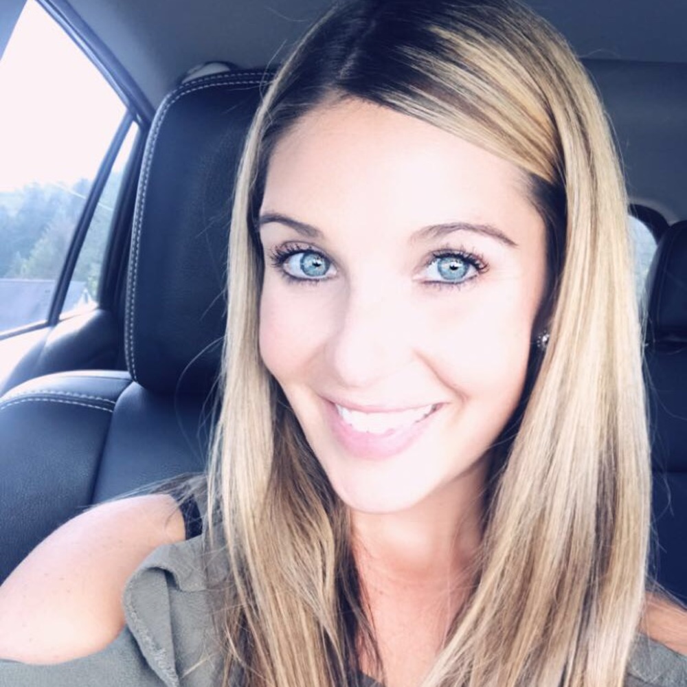 Meet your Posher, Jennifer